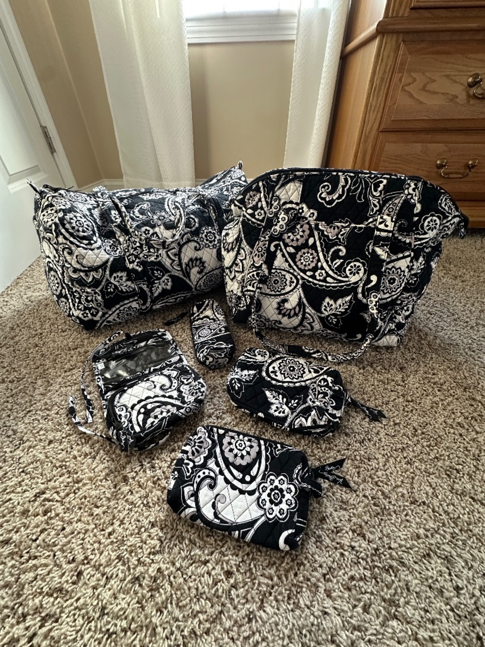 Vera Bradley Black & White Travel Bag Bundle – 6 Pieces